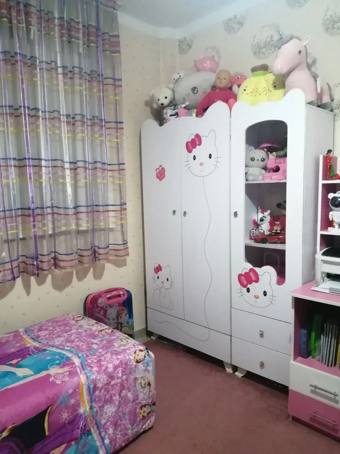 تخت و کمد نوجوان|تخت و سرویس خواب|محمدیه-قزوین, |دیوار