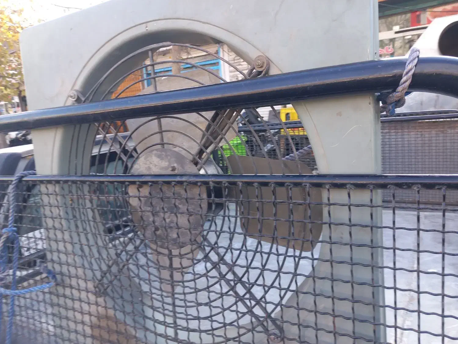 فن بزرگ|کولر گازی و فنکوئل|پاکدشت, حصار امیر|دیوار