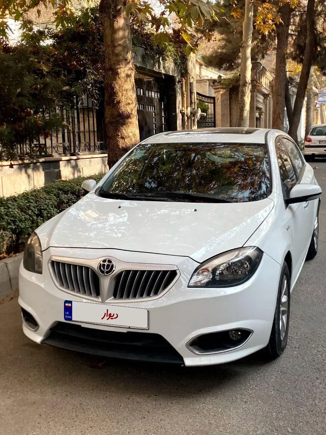 برلیانس هاچبک h320متور بزرگ 1650|خودرو سواری و وانت|تهران, زعفرانیه|دیوار