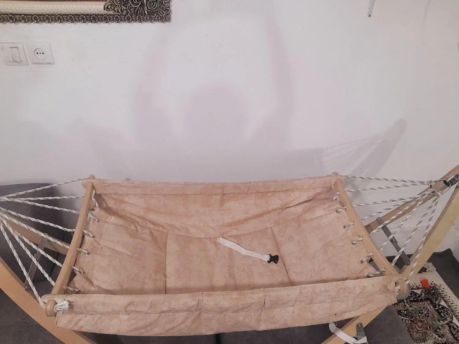 گهواره آسای بانوج|تخت و سرویس خواب|مشهد, شهید آوینی|دیوار