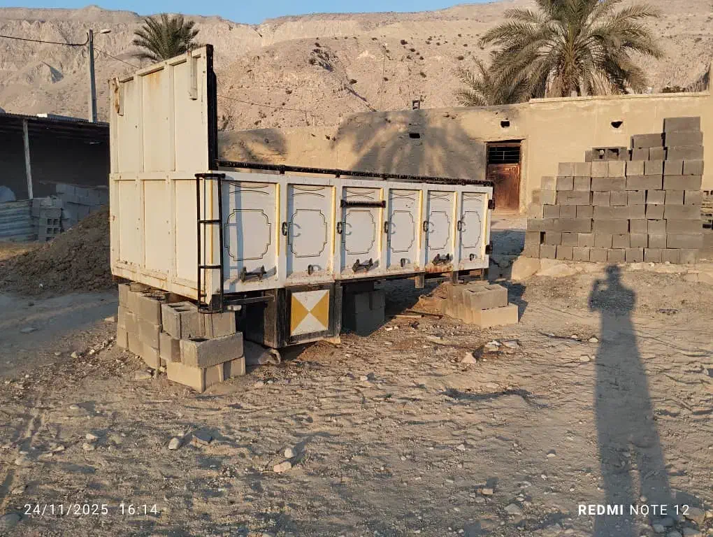 اتاق ایسوزو ۵۲۰۰|خودرو سنگین|گله دار, |دیوار