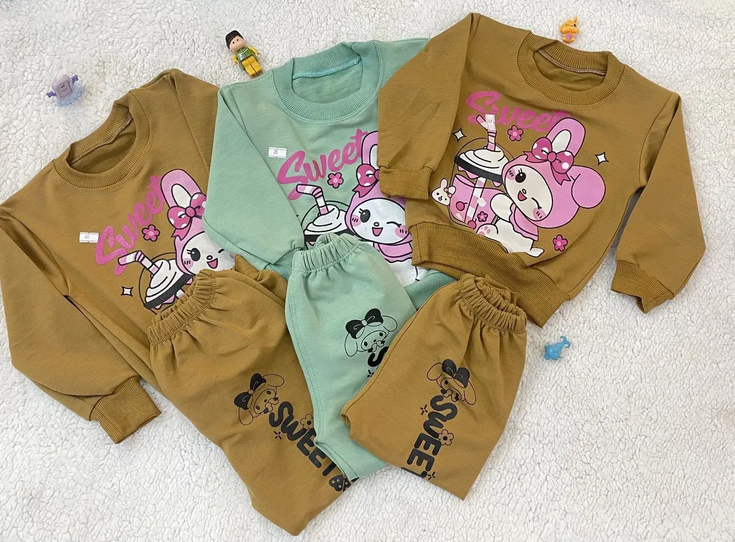 بلوز و شلوار|کفش و لباس بچه|یزد, |دیوار