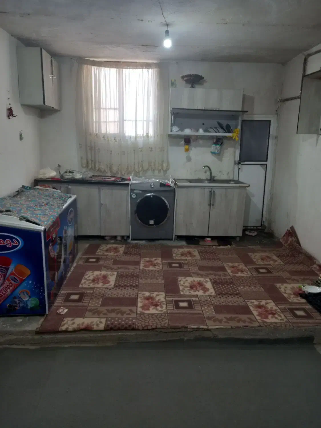 خانه ویلایی به فروش می‌رسد فروش فوری|فروش خانه و ویلا|شریف‌آباد, |دیوار