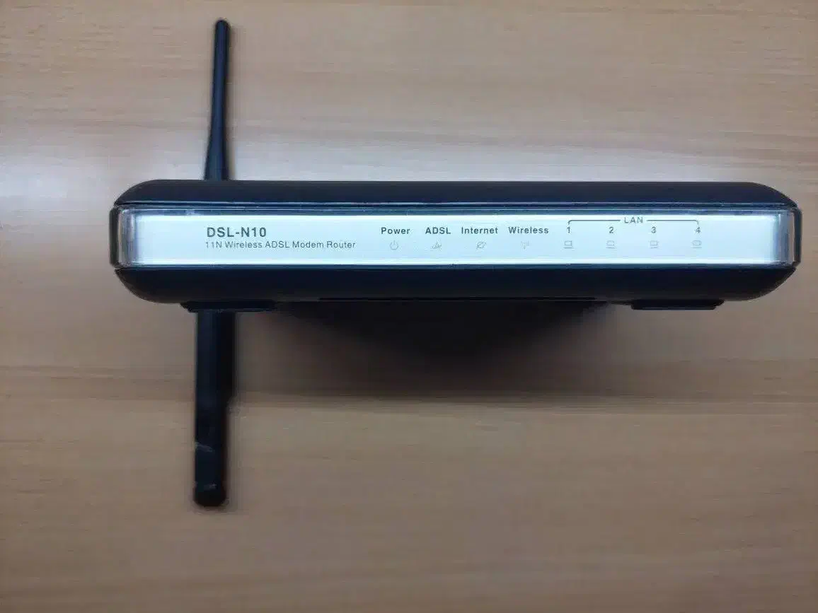 مودم روتر ADSL ایسوس ASUS DSL- N10|مودم و تجهیزات شبکه|تهران, شهرک چیتگر|دیوار