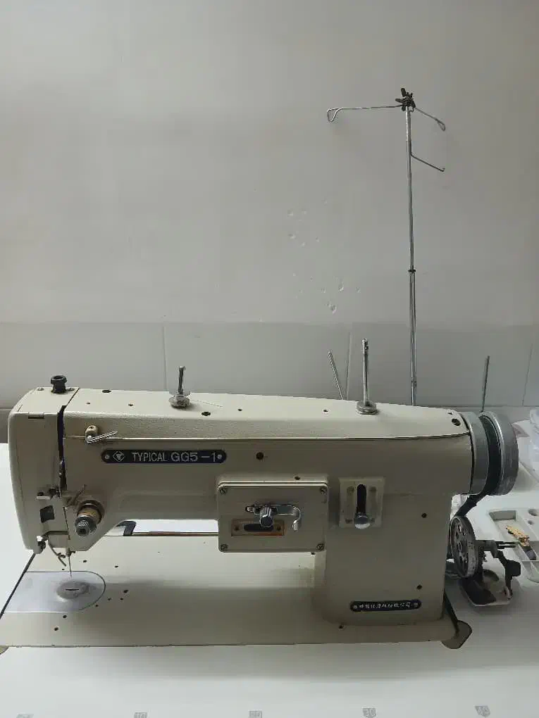 چرخ گلدوزی|چرخ خیاطی و ریسندگی|یزد, |دیوار