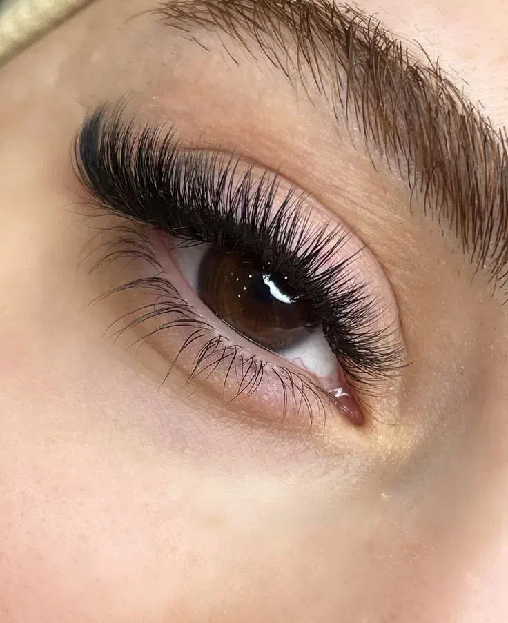 مدل برای اکستنشن و کاشت مژه|خدمات آرایشگری و زیبایی|نجفآباد, یزدانشهر|دیوار