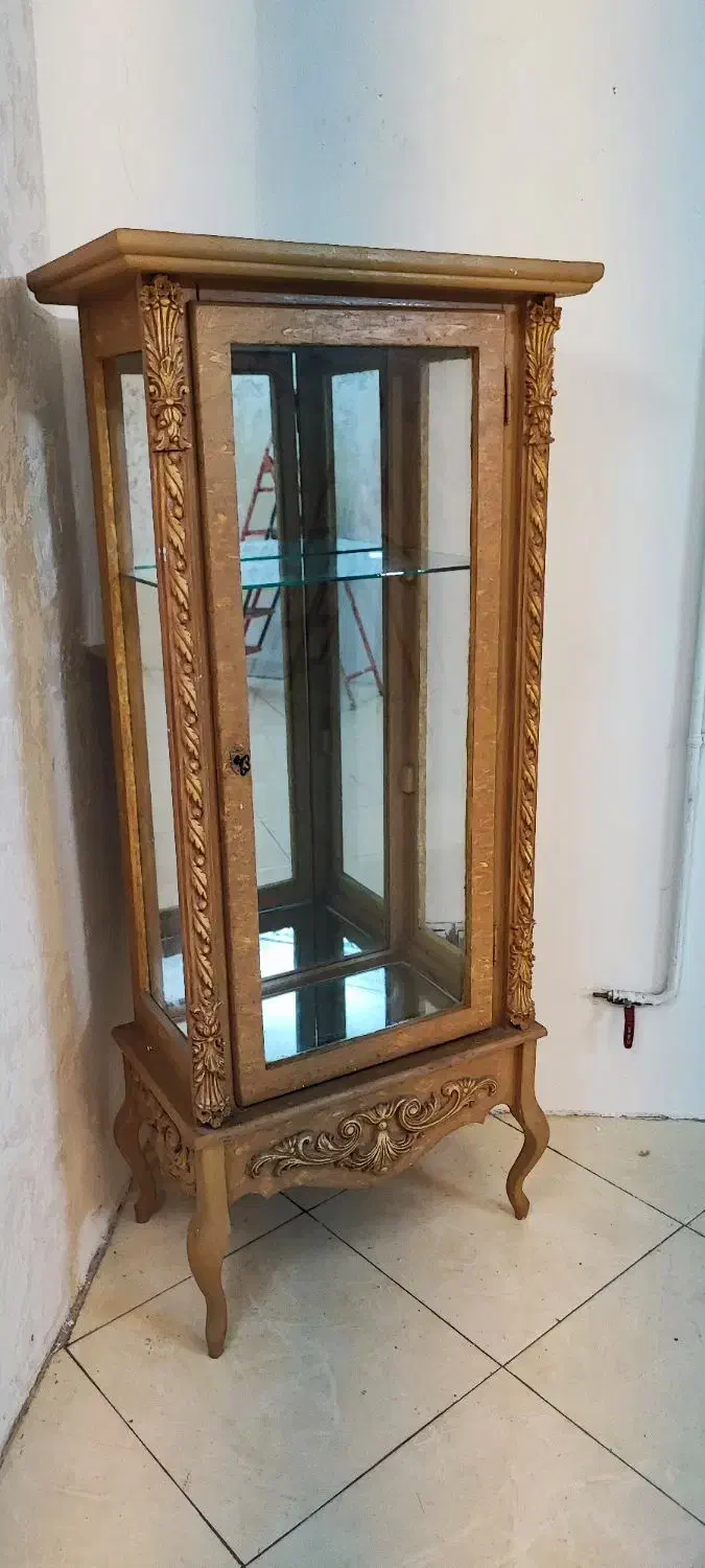 گنجه در حد نو|بوفه، ویترین، کنسول|مشهد, یاس|دیوار