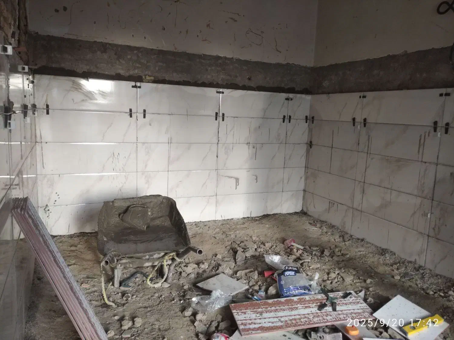 بنایی جوشکاری کاشیکاری لوله کشی آب وگاز|خدمات پیشه و مهارت|اسدآباد, |دیوار