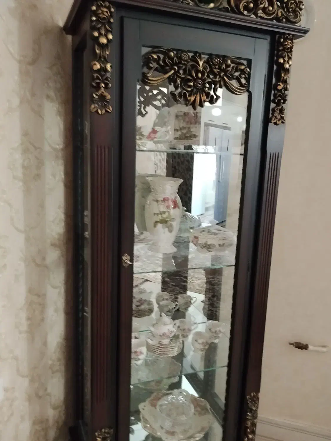 بوفه|بوفه، ویترین، کنسول|مسجد سلیمان, |دیوار