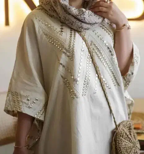 مزون دوز|لباس|میانه, |دیوار