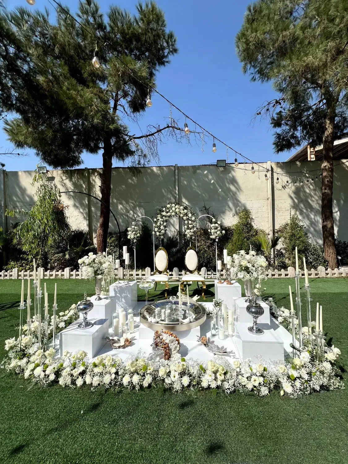 گل‌آرایی حرفه ای مراسم ها|خدمات پذیرایی، مراسم|اصفهان, مهرآباد|دیوار