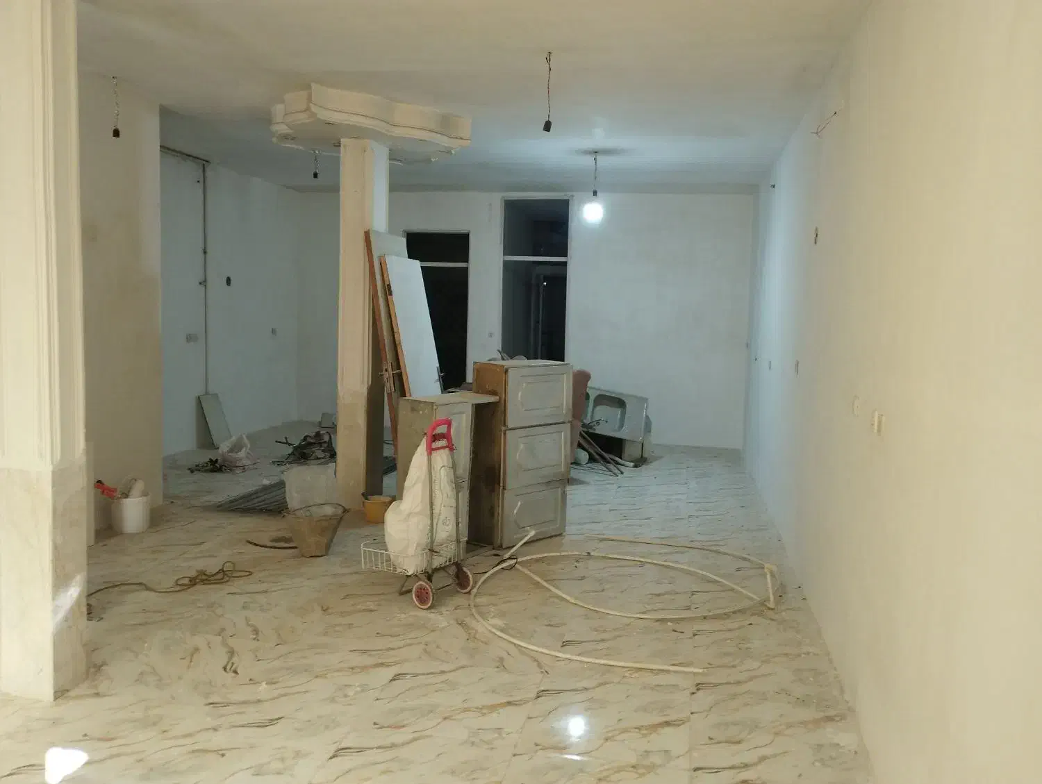 ۹۰ متری هم کف|اجارهٔ آپارتمان|قرچک, باقرآباد|دیوار