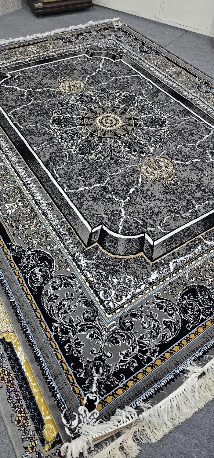 تعدادی فرش۱۲متری ۷۰۰شانه|فرش|جهرم, |دیوار