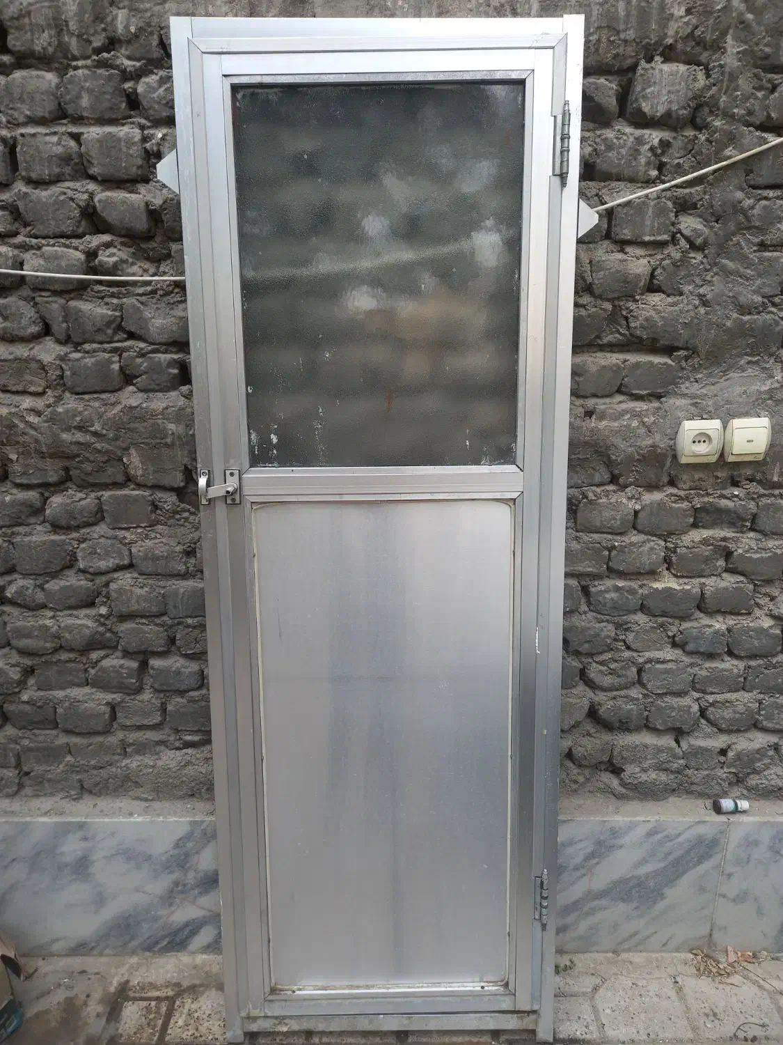 درب آلومینیومی سنگین و ضخیم دستگیره و شیر الات|مصالح و تجهیزات ساختمان|مشهد, ایثارگران|دیوار