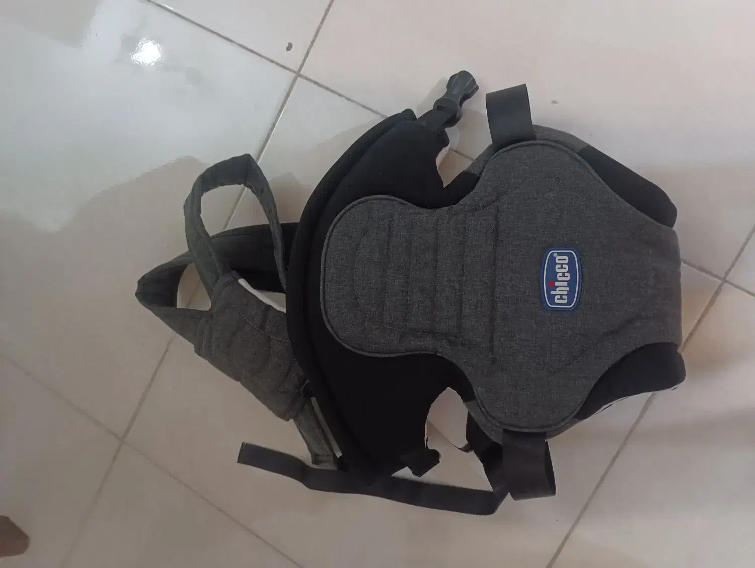 آغوش نوزادی چیکو|کالسکه و لوازم جانبی|هشتگرد, فاز ۱ مهستان|دیوار