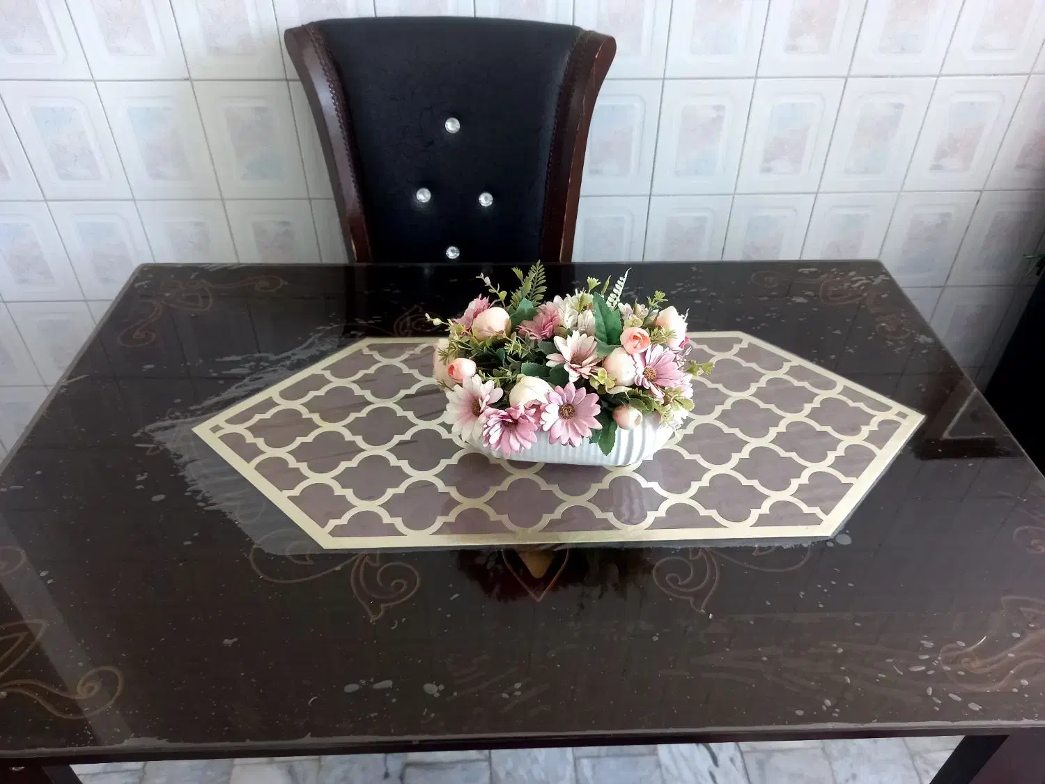 فروش میزناهارخوری ۴نفره|میز و صندلی غذاخوری|گلپایگان, |دیوار