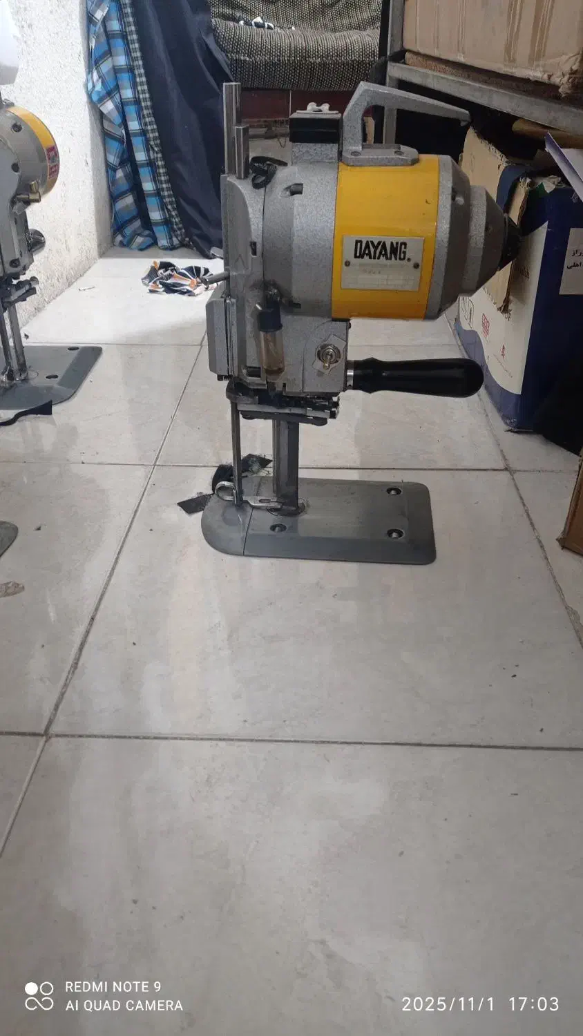 قیچی برقی خیاطی|چرخ خیاطی و ریسندگی|کرمانشاه, |دیوار