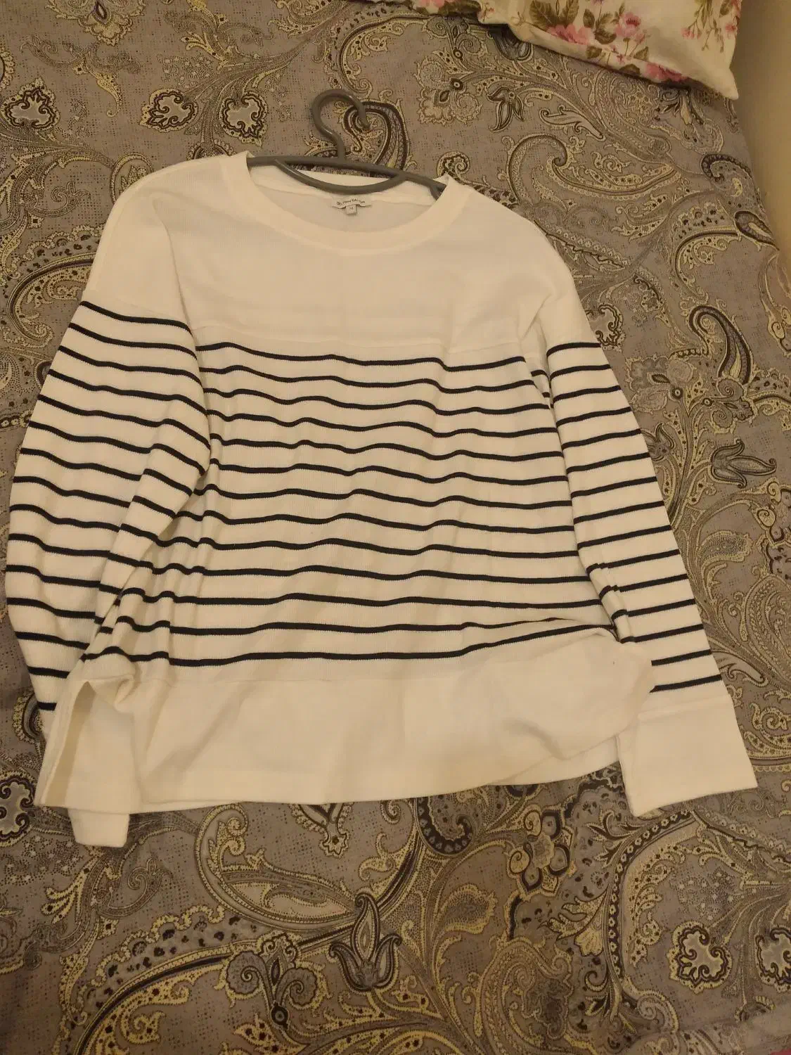 لباس خارجی زنانه.نو|لباس|پردیس, فاز ۱|دیوار