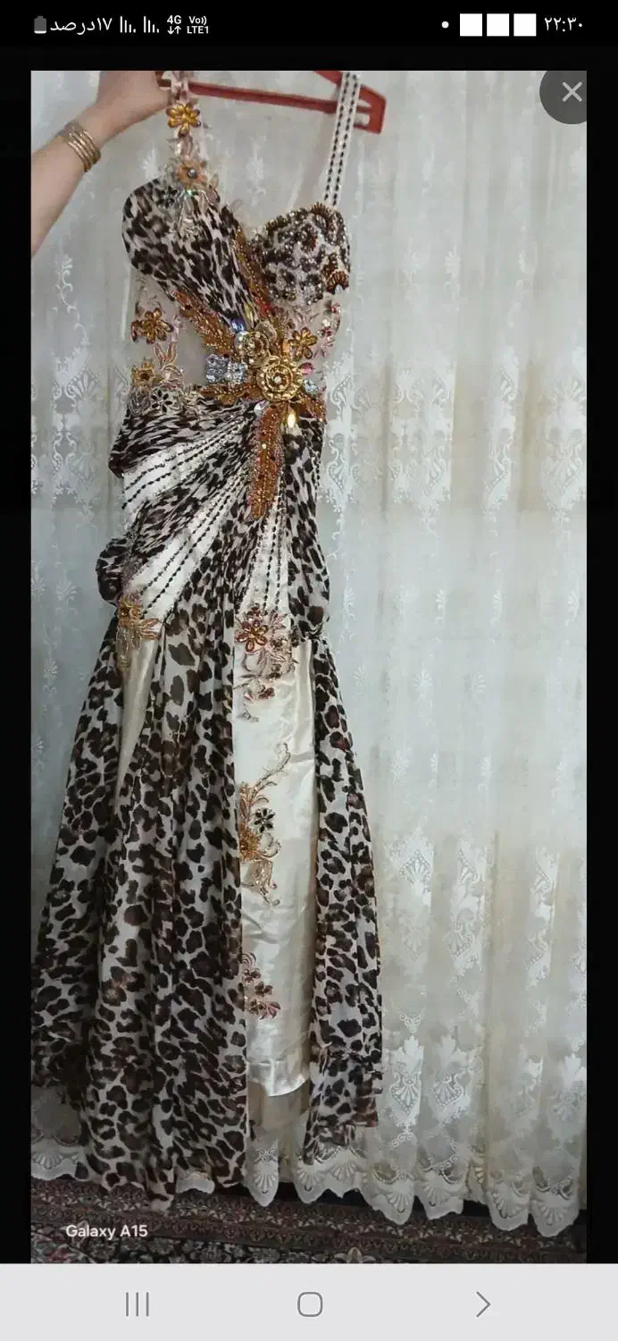 لباس مجلسی|لباس|بوئین زهرا, |دیوار