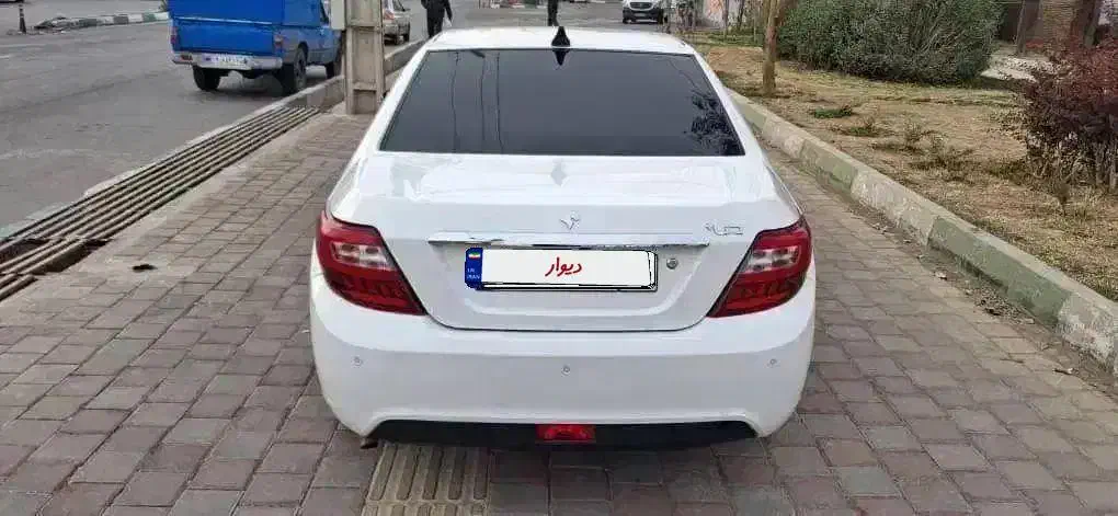 دنا پلاس توربو اتوماتیک 1402|خودرو سواری و وانت|یزد, |دیوار