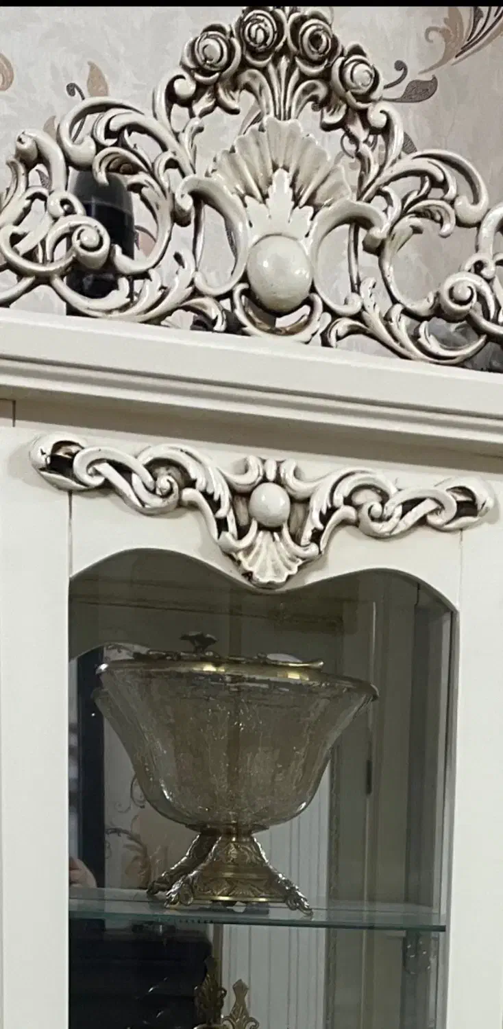 ویترین در حد نو|بوفه، ویترین، کنسول|اسلام‌شهر, شهرک مفیدی|دیوار