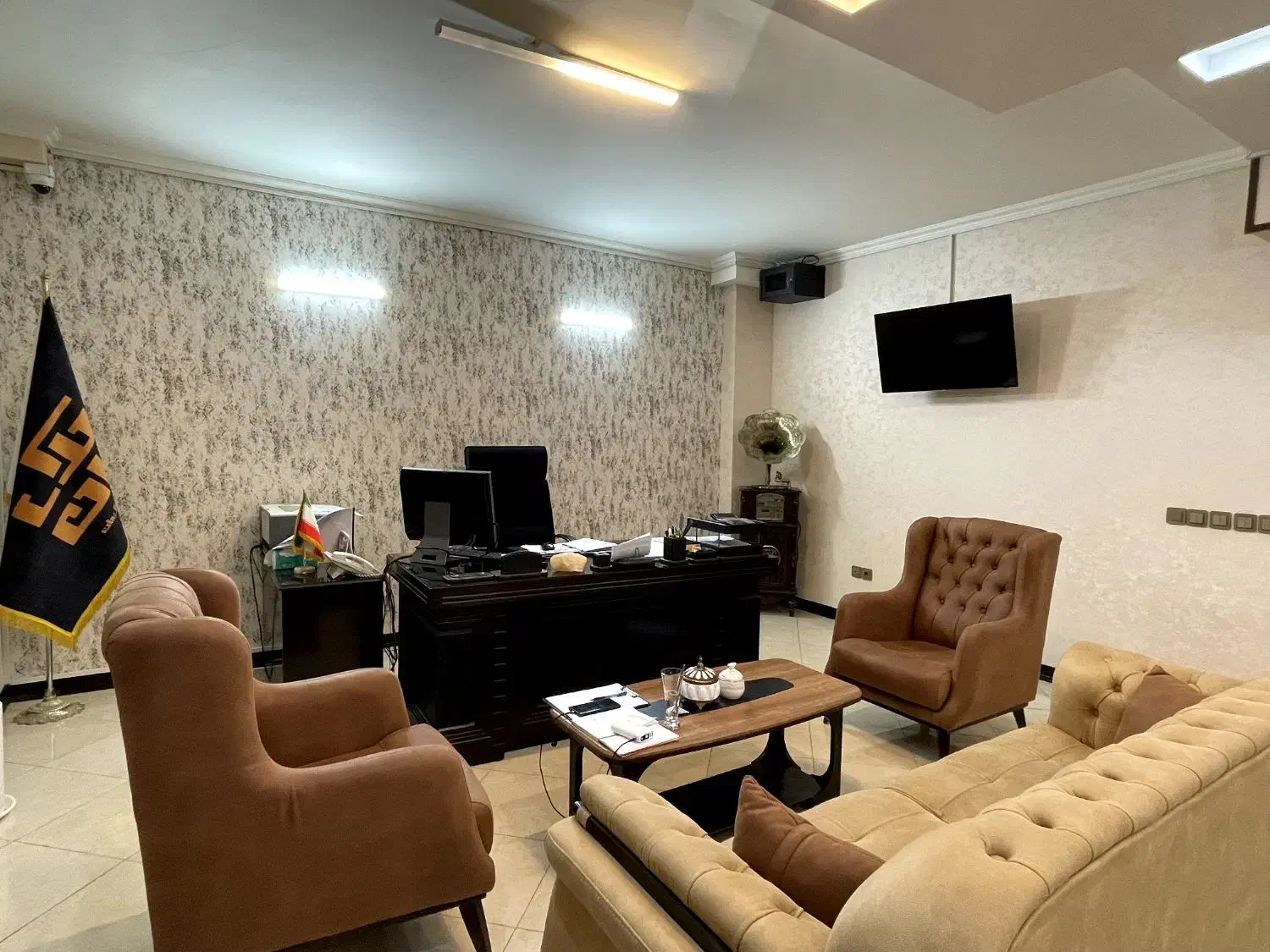 استخدام همکار خانم/ آقا در دپارتمان ملک مان|استخدام بازاریابی و فروش|یزد, |دیوار