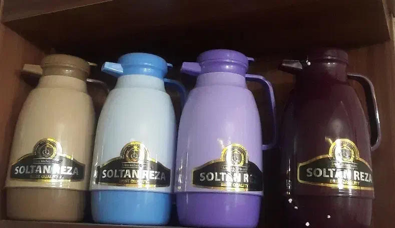 فلاسک ۱ لیتری|ظروف نگهدارنده، پلاستیکی، یک‌بارمصرف|مشهد, آزادشهر|دیوار