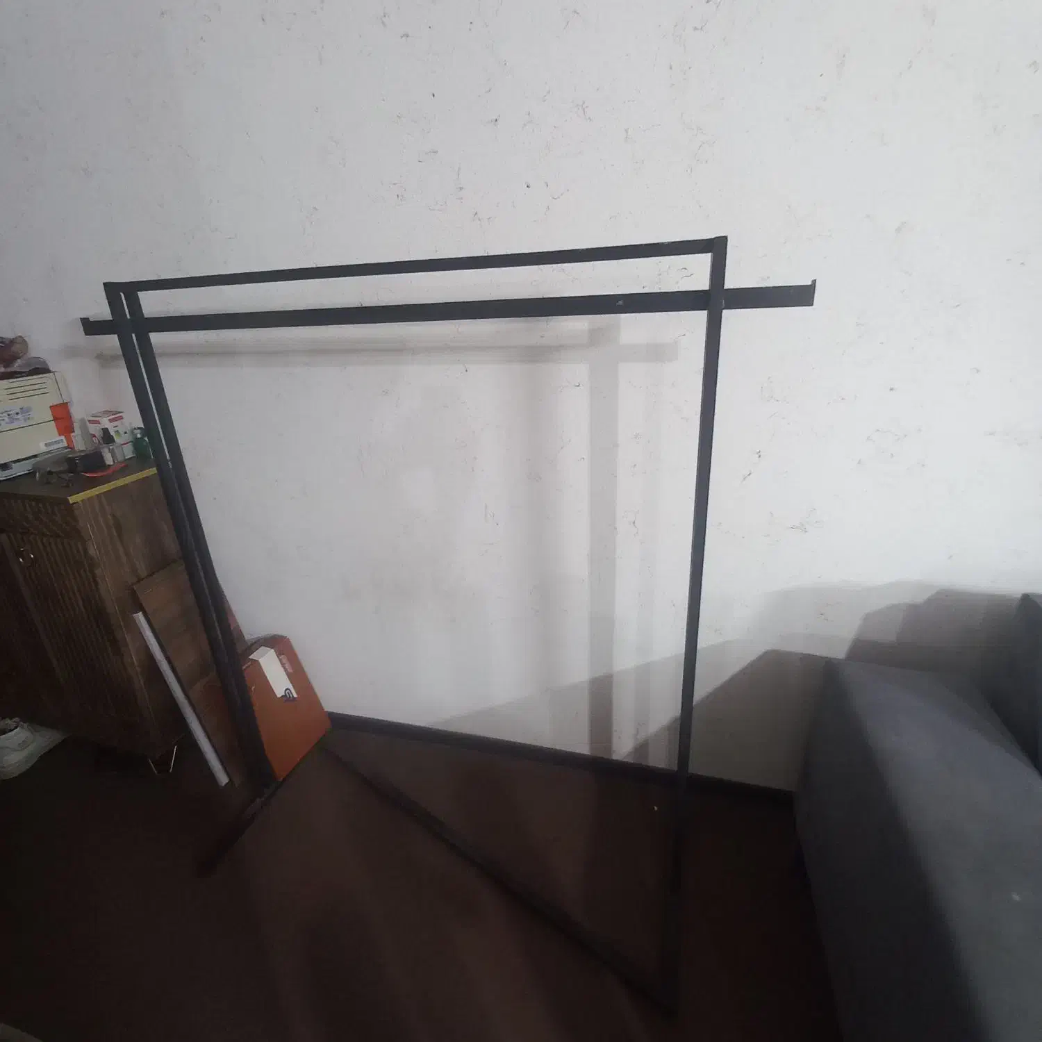 فروش رگال قفسه ای|بندرخت و رخت‌آویز|صدرا-فارس, فاز ۲|دیوار