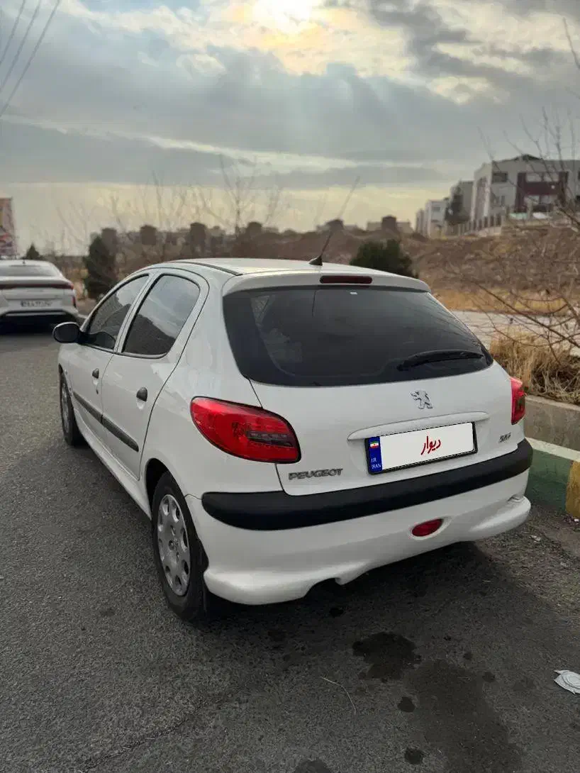 ۲۰۶ تیپ ۵ مدل ۹۶ / بیرنگ|خودرو سواری و وانت|هشتگرد, شهرک گلها|دیوار