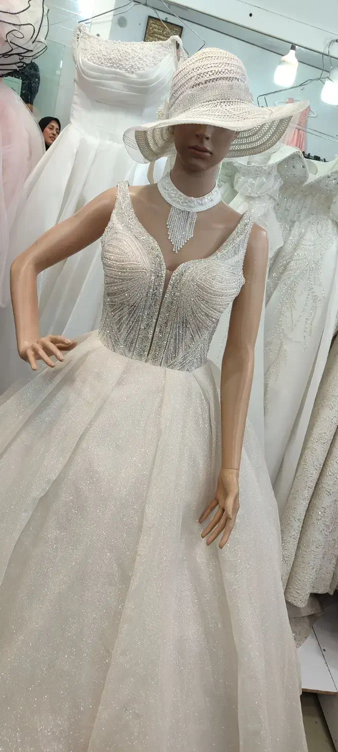 فروش لباس عروس|لباس|بروجرد, |دیوار