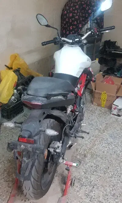 بنلی ۱۴۰۱|موتورسیکلت|اصفهان, خرم|دیوار