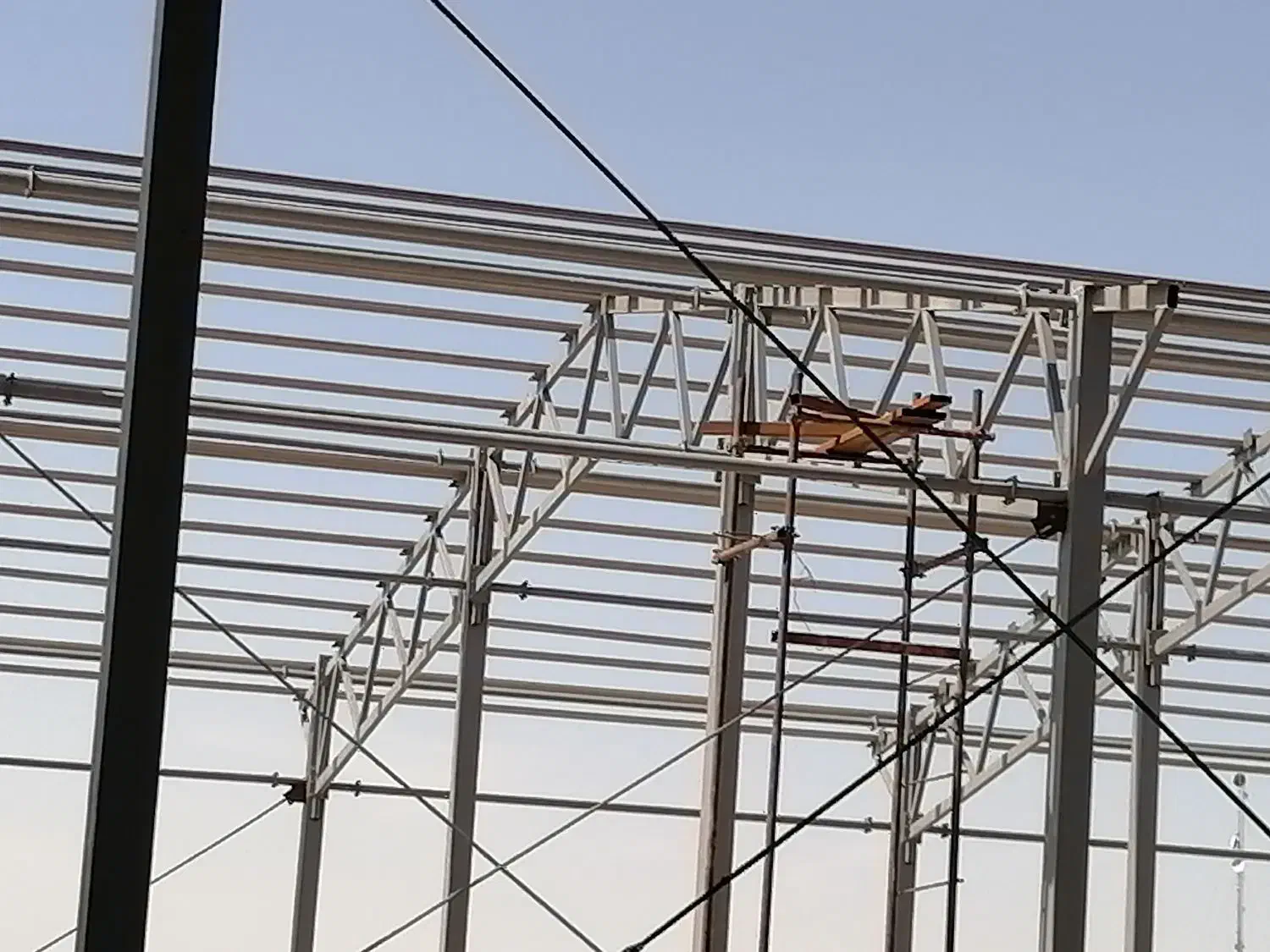 جوشکار اسکلت و خرپا و... پوشش سقف|خدمات پیشه و مهارت|گرگان, |دیوار