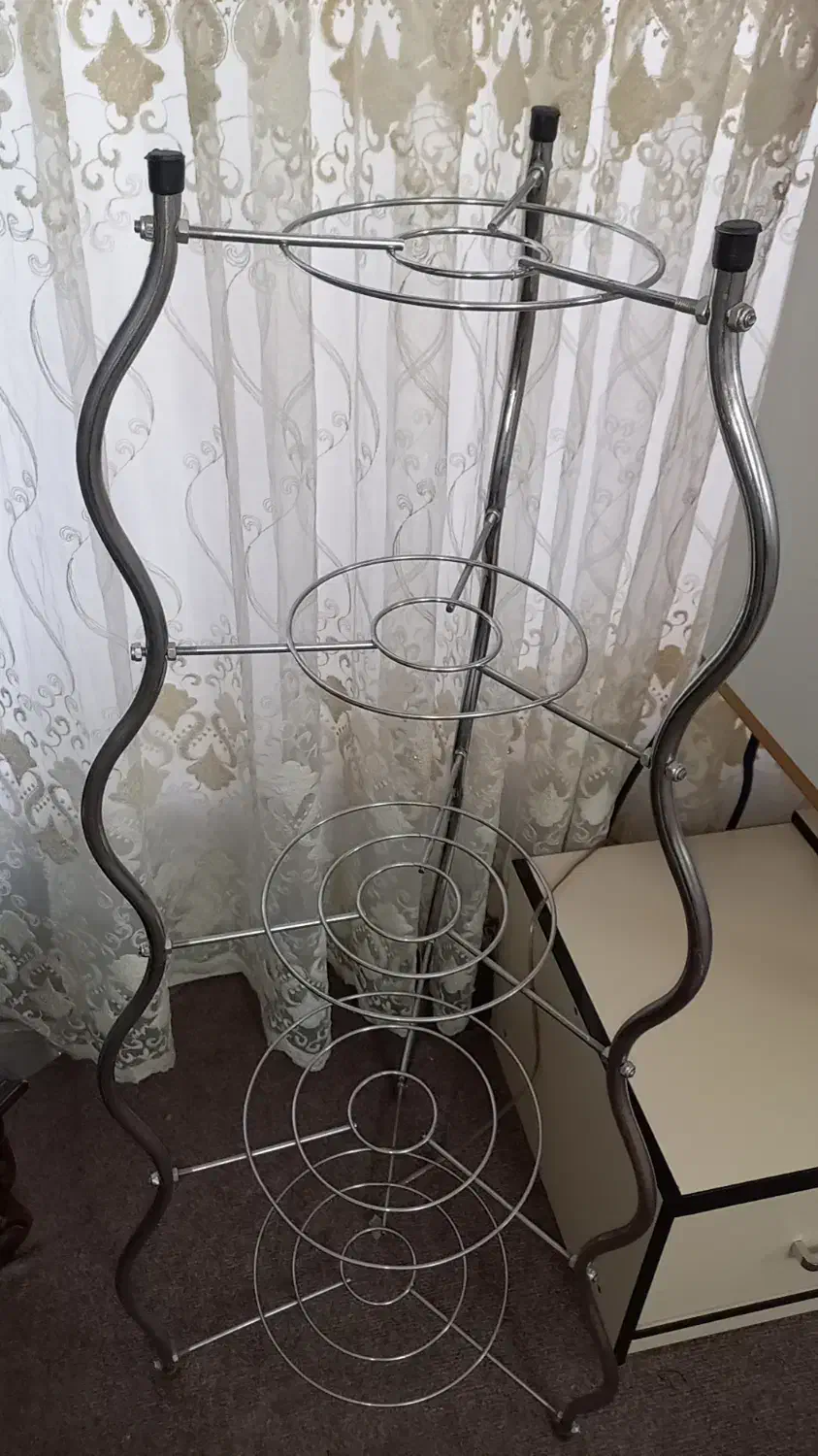 پایه قابلمه|آب‌چکان و نظم‌دهنده ظروف|خوی, |دیوار