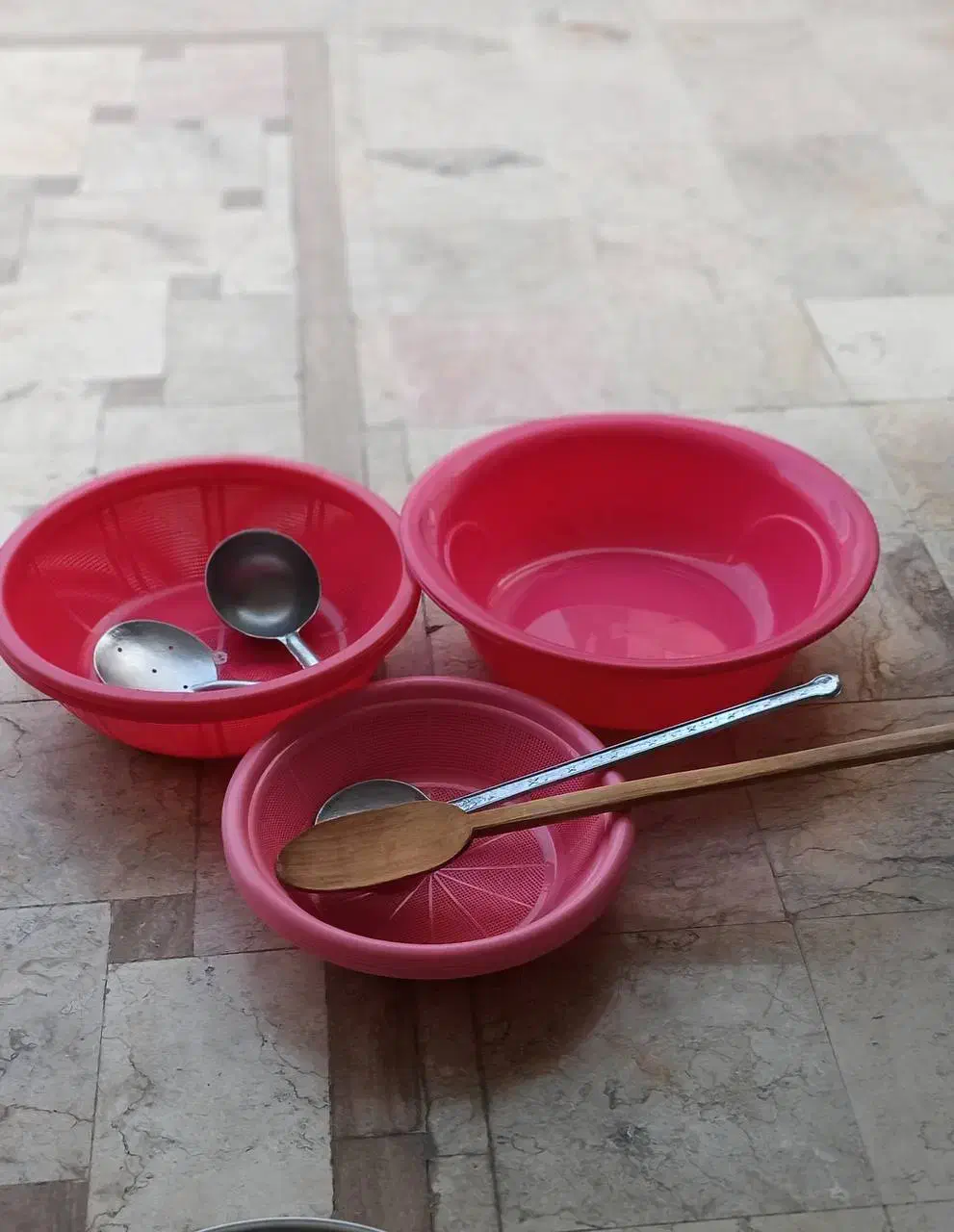 قابلمه روحی|ظروف پختوپز|اندیشه, شهرک صدف|دیوار