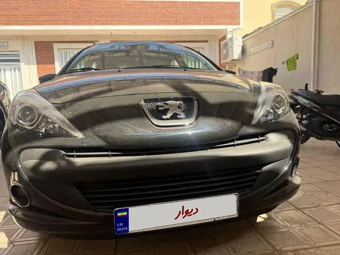 ۲۰۷‌سقف‌شیشه‌‌‌پانوروما‌تیوفایو‌پلاس‌صفرفول‌مشکی|خودرو سواری و وانت|بم, |دیوار