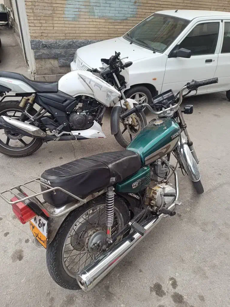 هوندا 125 مدل 1382|موتورسیکلت|اصفهان, پوریای ولی|دیوار