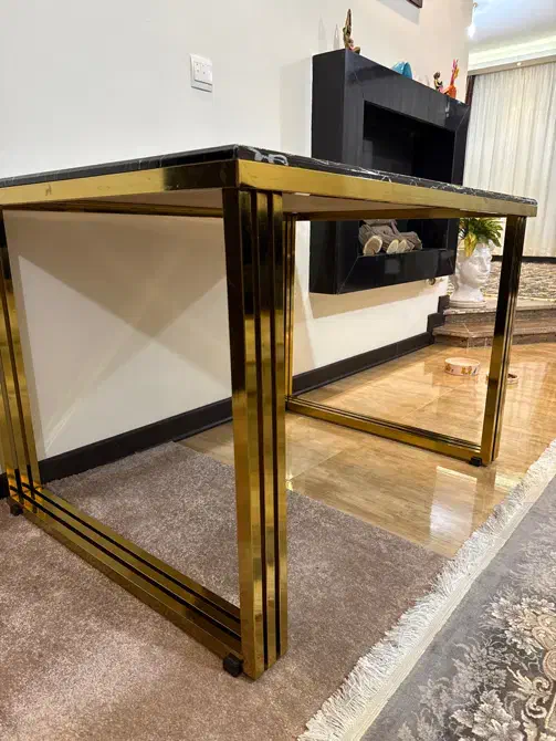 میز غذا خوری ۴نفر پایه فلز بدون خط خش|میز و صندلی غذاخوری|یزد, |دیوار