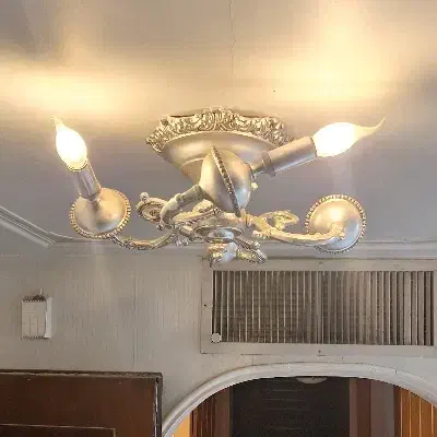 لوستر سقفی ۴ شاخه|لوستر و چراغ آویز|اصفهان, لنبان|دیوار