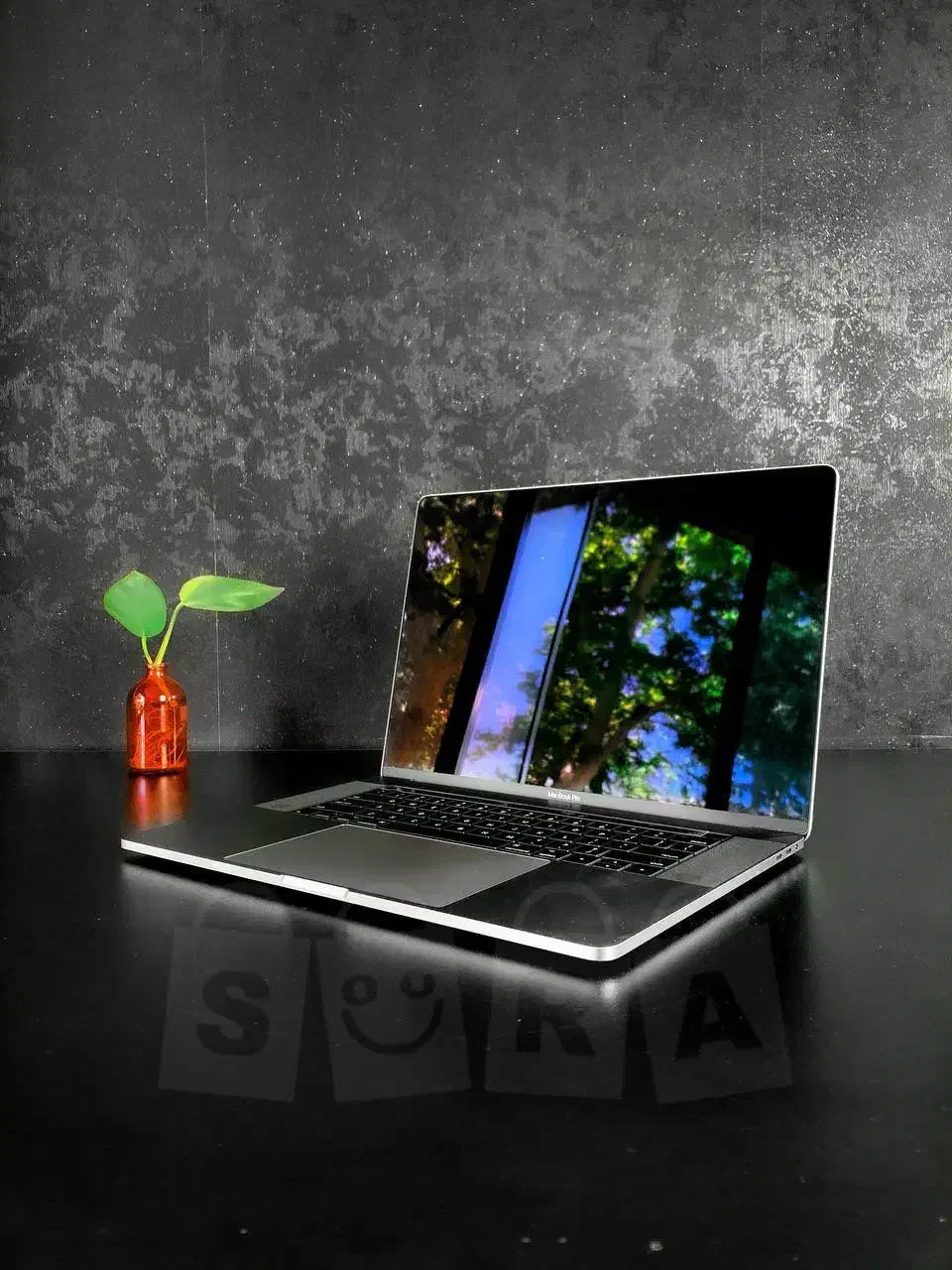 MacBook pro 2019 مک بوک پرو ۲۰۱۹|رایانه همراه|تهران, فلسطین (میدان انقلاب)|دیوار