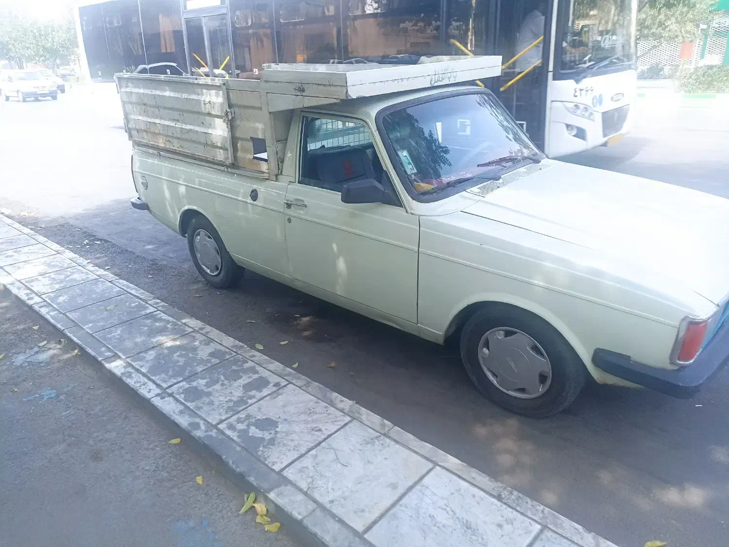 پیکان وانت مدل ۹۰|خودرو سواری و وانت|مشهد, شهرک مهر آباد|دیوار