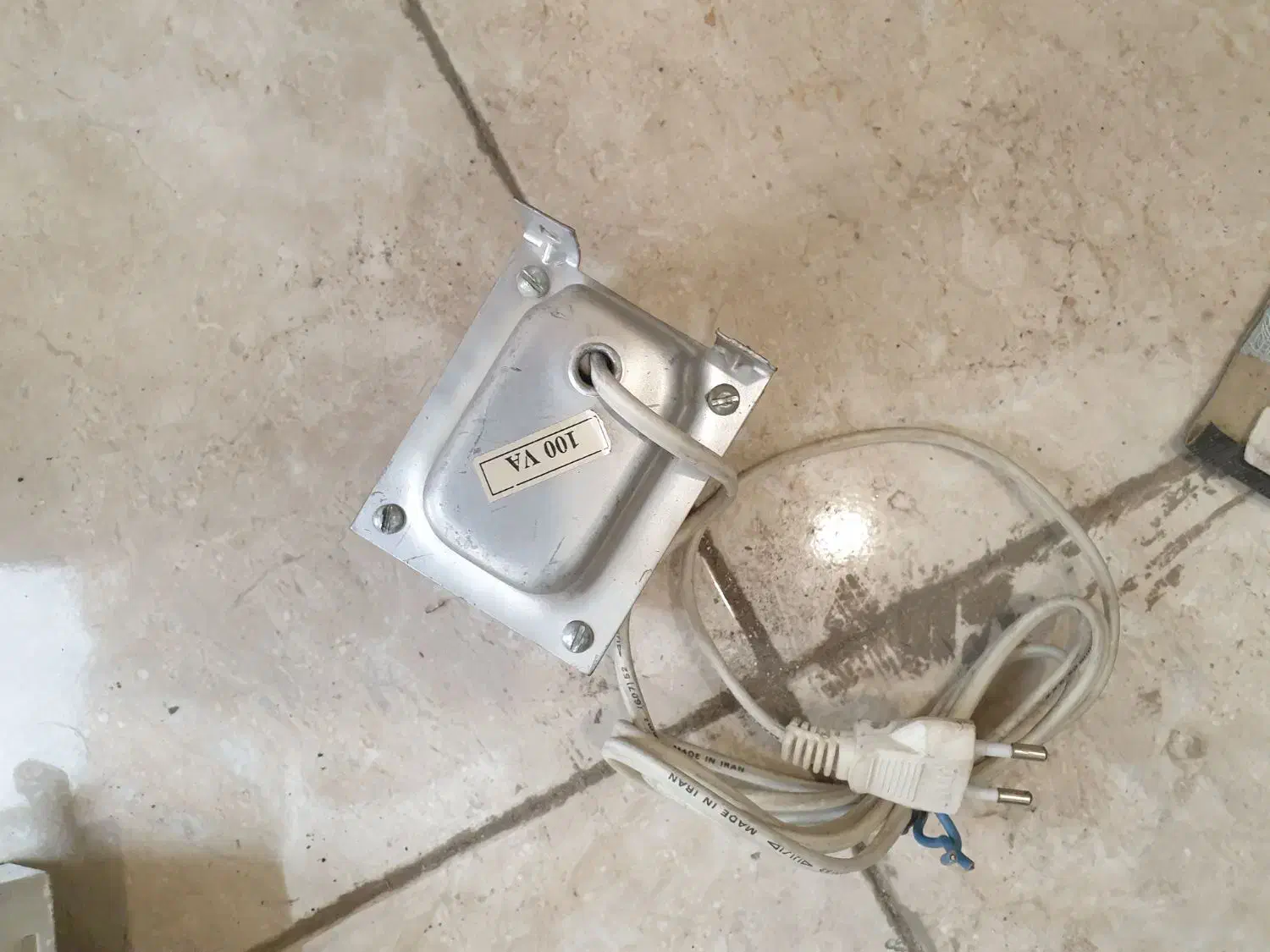 تبدیل ۲۲۰به ۱۱۰|قطعات و لوازم جانبی رایانه|اصفهان, آزادان|دیوار