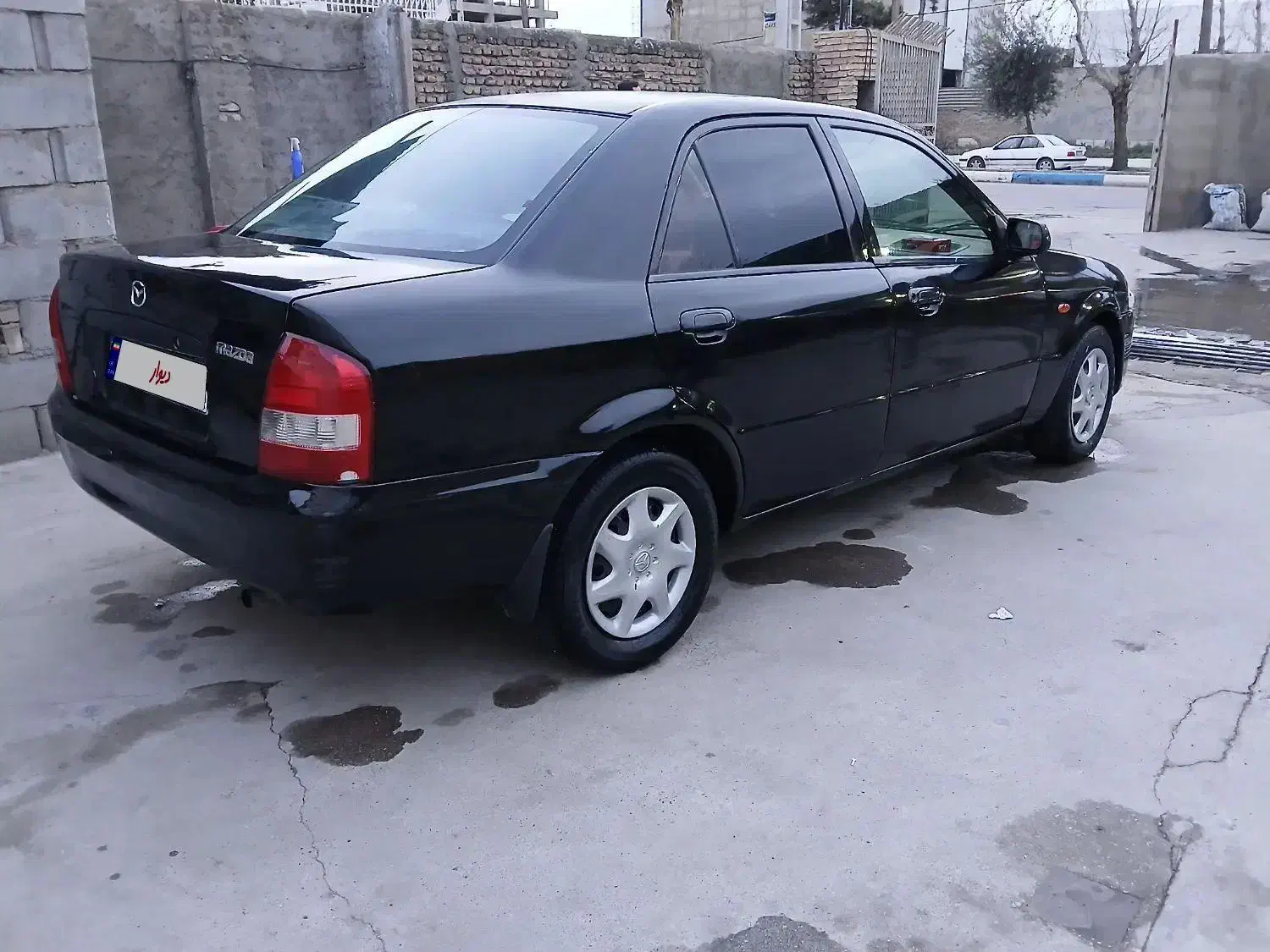 مزدا 323 تمیز|خودرو سواری و وانت|گنبد کاووس, |دیوار