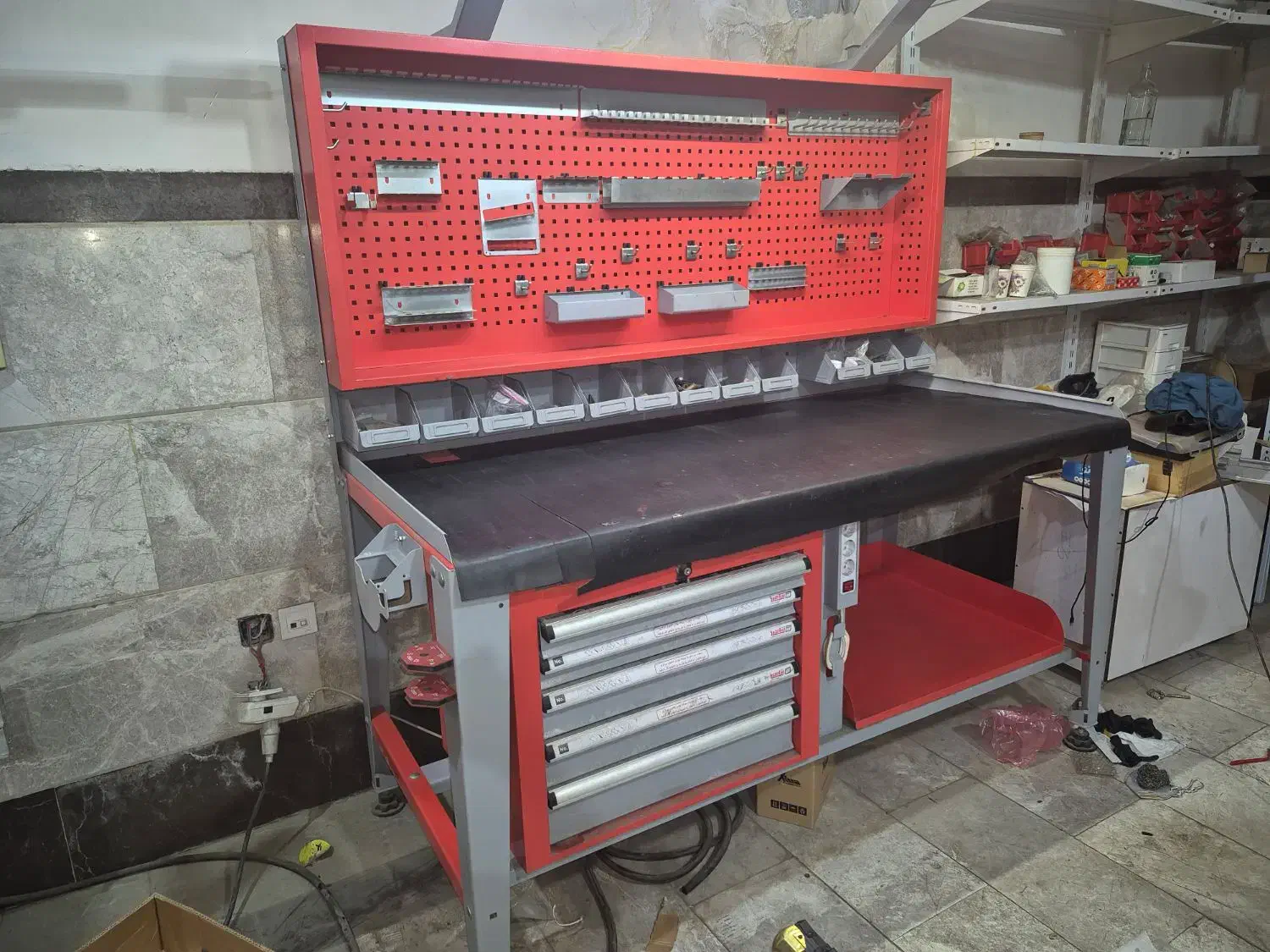 میزکار صنعتی، میز مونتاژ شاهرخ مدا WBG802|ماشین‌آلات صنعتی|تهران, فتح|دیوار