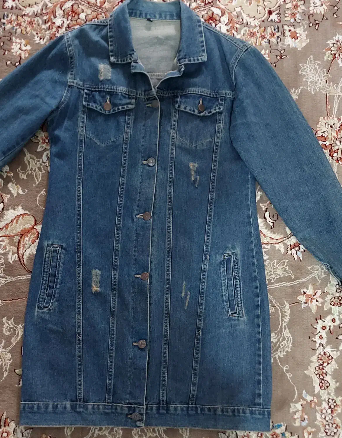 مانتو لی|لباس|گرمدره, |دیوار