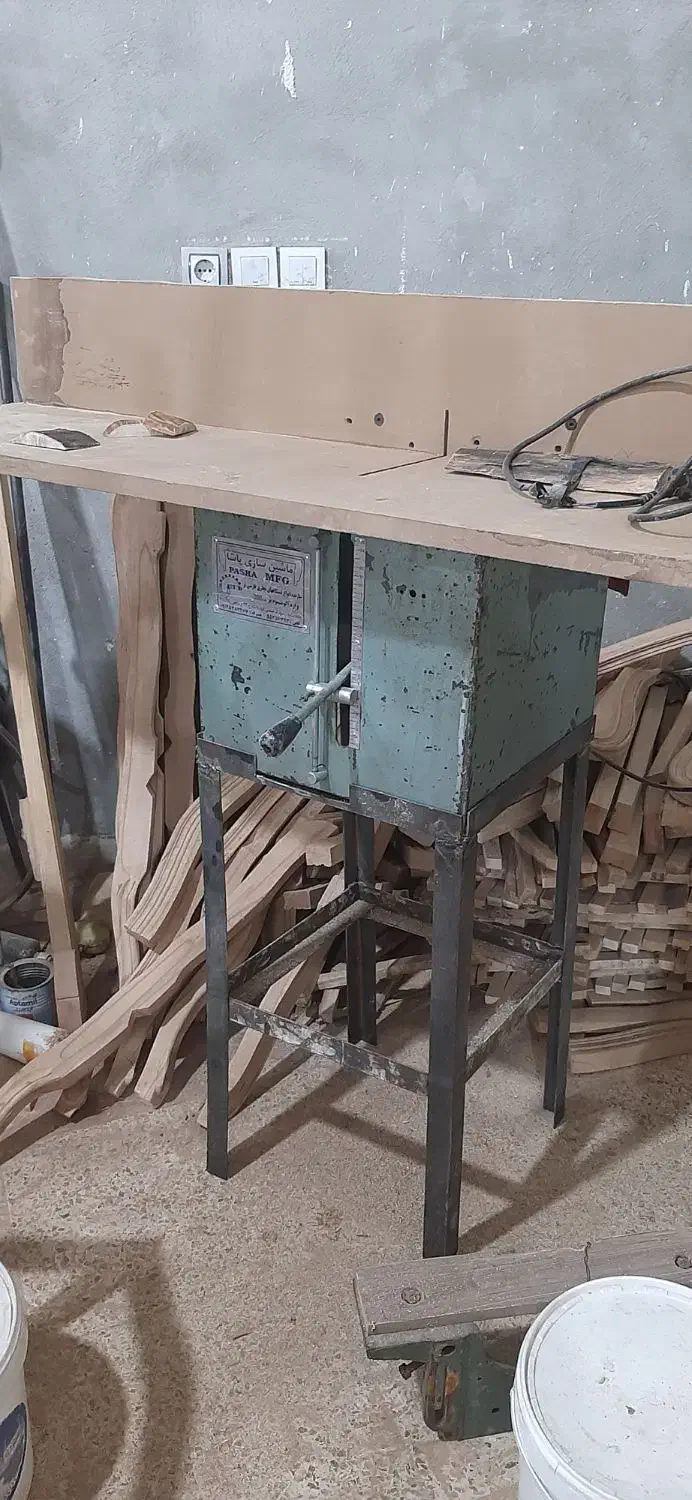 قطع کن با میز و صفحه|ابزارآلات|تویسرکان, |دیوار