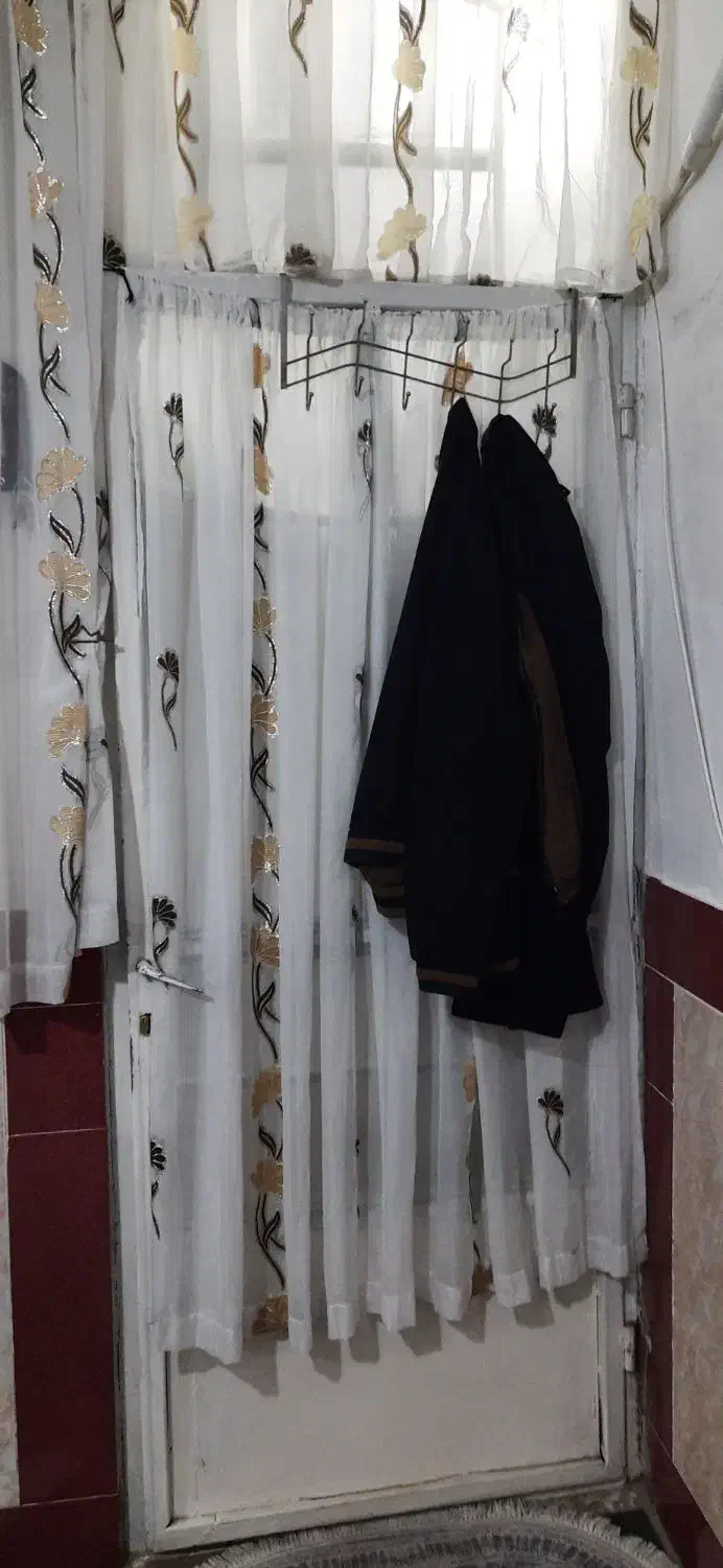 پرده|پرده، رانر، رومیزی|قم, قلعه کامکار|دیوار