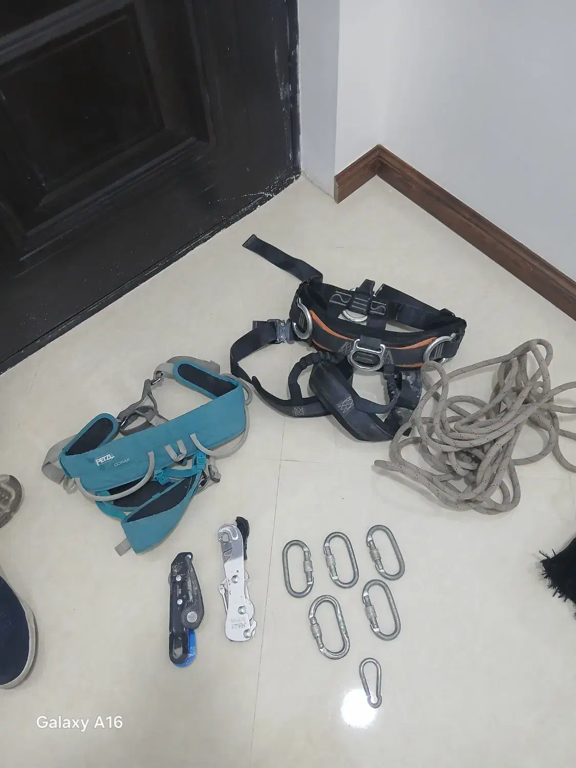 ابزار کار در ارتفاع کوهنوردی و راپل کاری|کوهنوردی و کمپینگ|پردیس, فاز ۸|دیوار