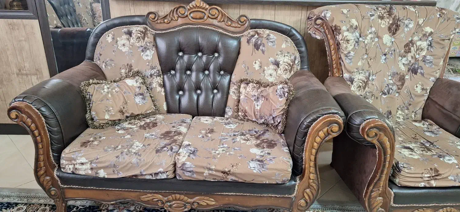 مبل ۷نفره کارکرده|مبلمان خانگی و میز عسلی|گرمدره, |دیوار