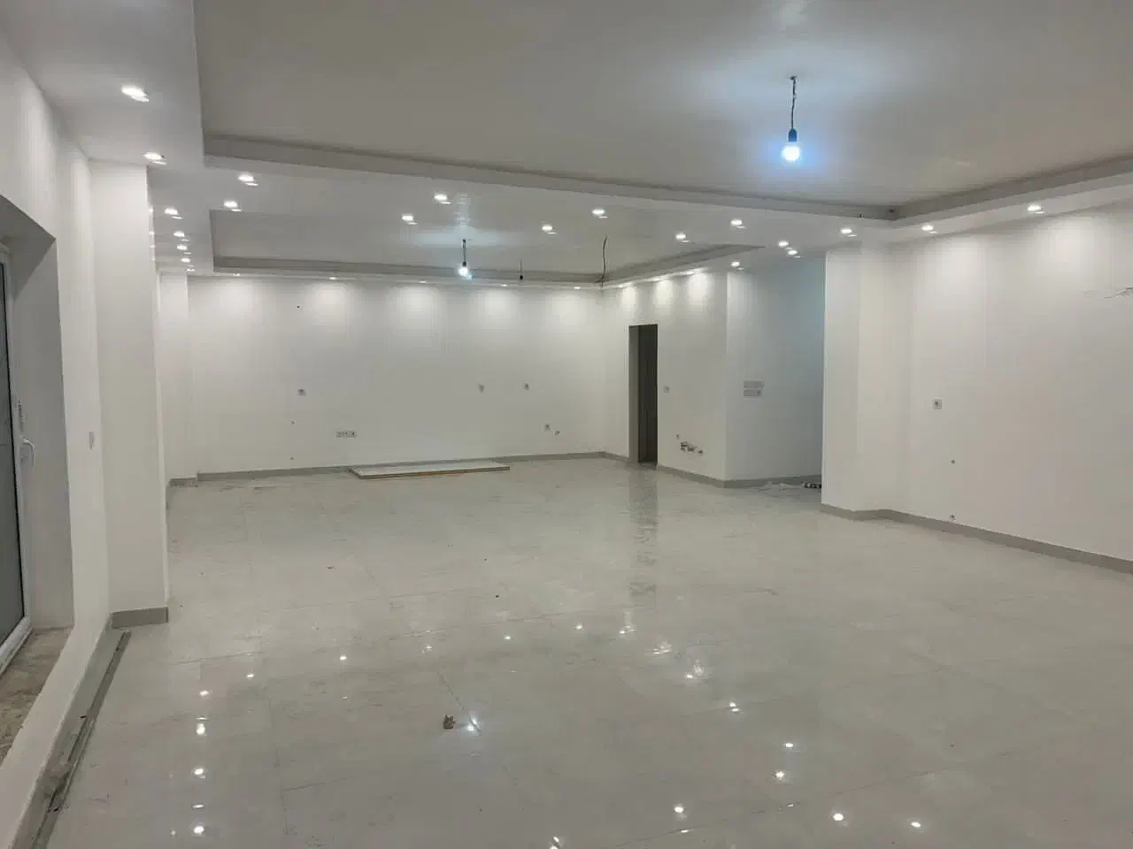 اجاره آپارتمان ۱۸۶ متری ۴خواب|اجارهٔ آپارتمان|آمل, |دیوار