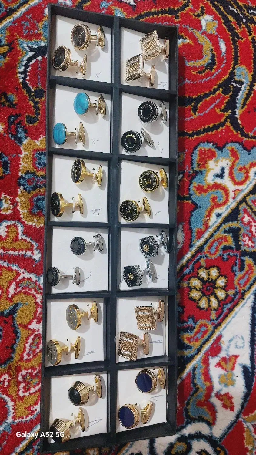 دکمه سر استین لباس بلوچی|لباس|زابل, |دیوار